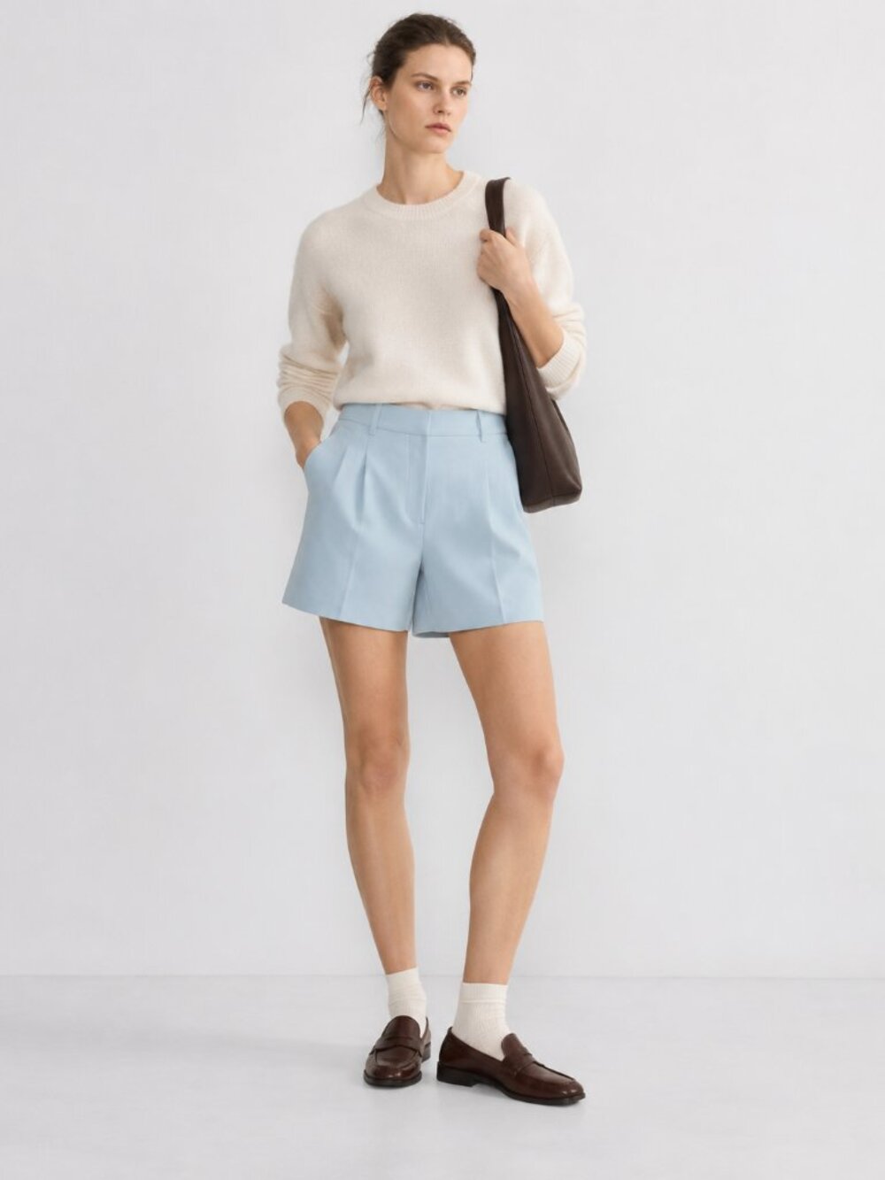 Aritzia The Effortless Short™ Mid-Thigh Light Blue High-Waist Tailored Shorts